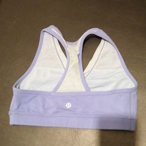 Lululemon sports bra
